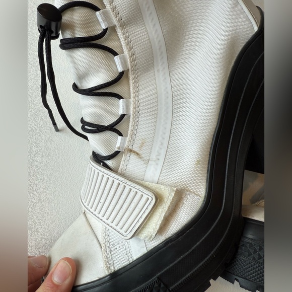 Converse Chuck Taylor Gr8 Platform Sneaker Heeled Boot Size 6.5 - Picture 9 of 10